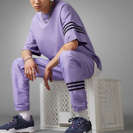 阿迪达斯（adidas）三叶草短袖T恤男士2025夏季新款运动服宽松圆领休闲落肩上衣半袖 纯棉HR3291紫色 M