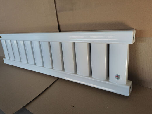 Wen Yijia's customized radiator is installed under the window sill of the balcony of a home building and is installed under the tatami with a height of 30 cm. New style. Center distance 25. Total height 30. Width 13.