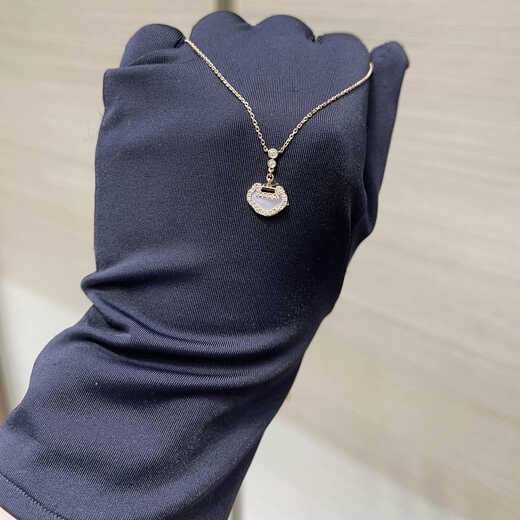 Shengbei Kirin's new 18K gold Ruyi necklace gourd necklace carnelian diamond ladies rose gold pendant clavicle chain style 1