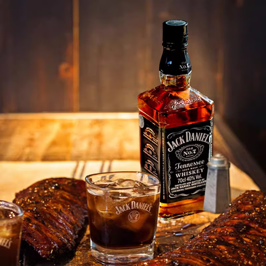 杰克丹尼（Jack Daniels）美国 田纳西州调和型威士忌 700ml 杰克丹尼黑标700mL