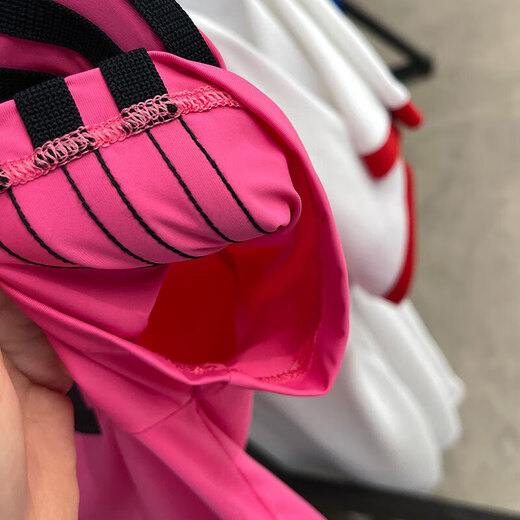 Adidas neo kurzärmelige Frauenkleidung 2025 Frühling Neues Lauf-Fitness-Training Sportswear Atmungsfreie Mode Casual Round Neck T-Shirt JV9859 Pulse Magenta s