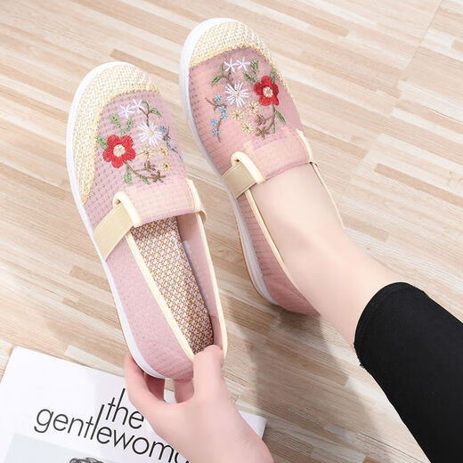 Woodpecker summer new style mesh breathable ancient style Hanfu women's shoes old Beijing cloth shoes women's mesh breathable mother's embroidered shoes off-white 37