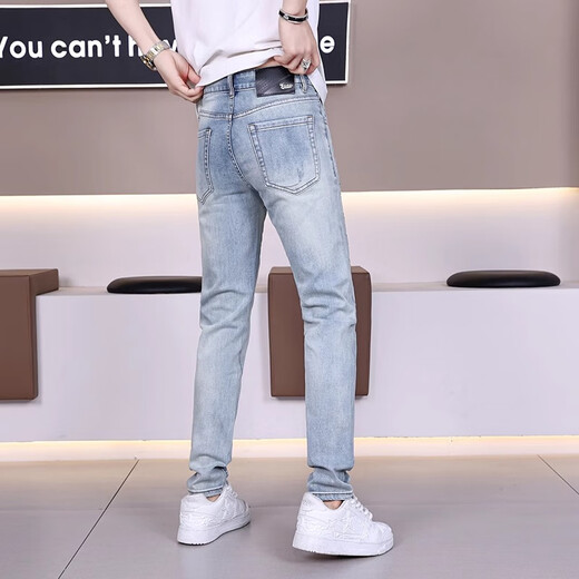 
Jiumuwang's new handsome personality retro trend embroidered print pattern versatile youth jeans men's trendy style 9855 sky blue 28