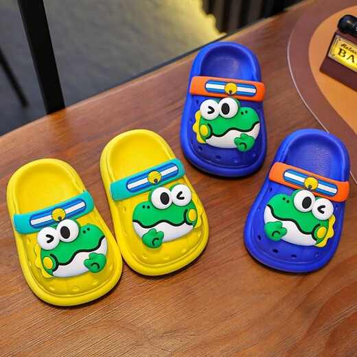 Croton Croton Summer 2025 Nouveau dessin animé garçon et fille Baby Hole Chaussures 1 à 6 ans 3 enfants Sandales Dinosaure jaune 18 -19