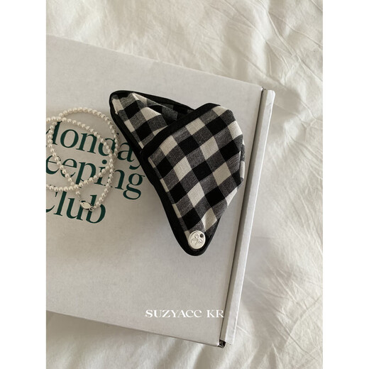 Clip de triángulo a cuadros en blanco y negro de meipai 2024 Nicho retro para el cabello SN9756SN1302SN Plaid en blanco y negro (preventa)