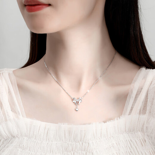 Dihou PT950 platinum bow clavicle necklace for girls platinum fugitive princess light luxury niche gift to girlfriend and wife PT950 platinum bow necklace for women - free engraving