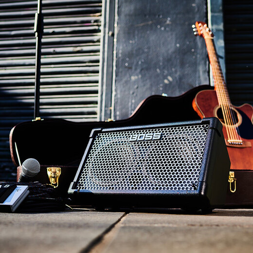 BOSS Roland CUBE-Street II Portable Outdoor Guitar Singing Speaker Electric Wind Pipe Folk Instrument Speaker CUBE ST2 Black