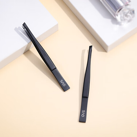 Watsons beauty tool series, new and old packaging, randomly sent QVS slanted eyebrow clip 10-1000 1 piece