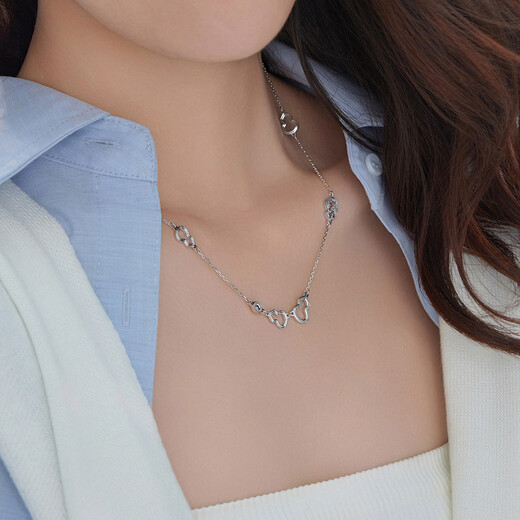 Lukfook Jewelry Platinum 950 Fulu Gourd Platinum Necklace Chain Clavicle Chain Price F63P0029DS 10.68g (including labor cost 1143 yuan)