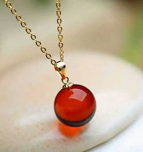 OEMG bead pendant water purified 18K gold buckle inlaid with amber single bead clavicle chain high-end feel free 925 silver gold-plated chain