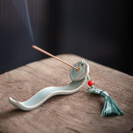 Shangfu creative incense stick small Ruyi incense holder ceramic incense burner ornaments agarwood stove indoor home tea room aromatherapy DYB Ruyi incense stick - dark blue No Specifications