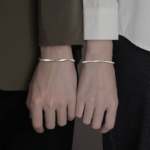 WOUG Möbius Ring Couple Bracelet Pure Silver Bracelet Men and Women Light Luxury Niche Chinese Valentine's Day Möbius Ring Bracelet Women's Bow Gift Box + Certificate