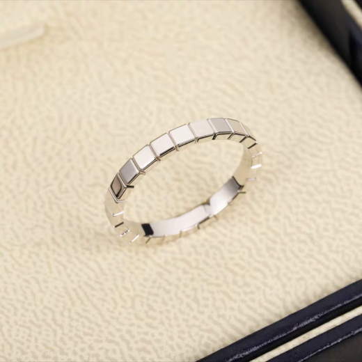 Feiyu 18k gold ice cube ring couple ring rose gold light luxury ins advanced men and women all-match square-shaped index finger ring narrow version diamond-free platinum ring US size 5 (country code 10-11)