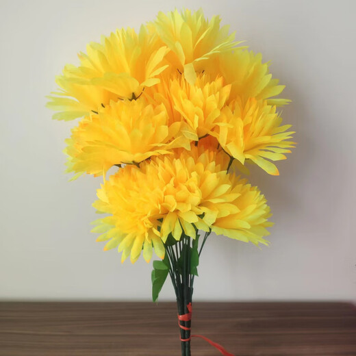 Zi Jiafu Qingming Festival artificial flowers artificial flowers chrysanthemum Juana plastic flower bouquet decoration ancestor worship supplies missing crystal chrysanthemum orange red 1