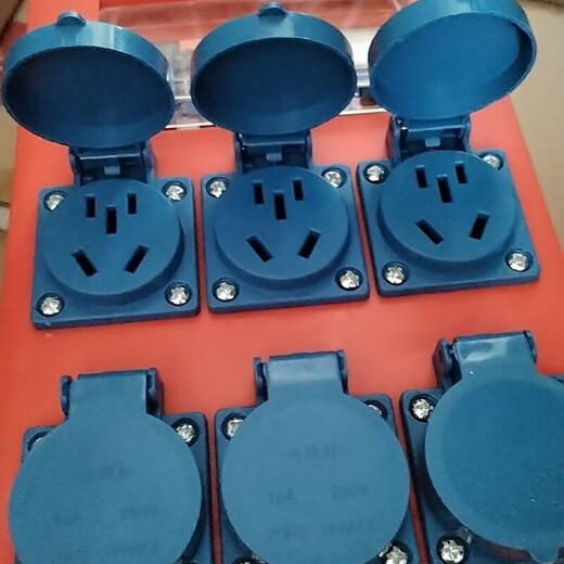 Construction site temporary distribution box electrical box three-level mobile waterproof portable 220 socket portable plug strip lucky sheep new gray four-position waterproof