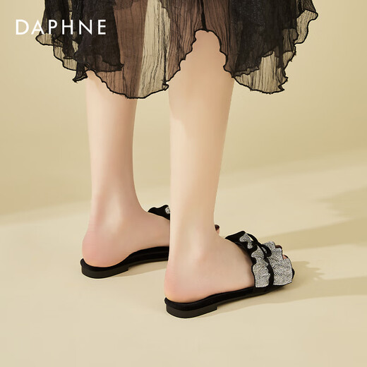 达芙妮（DAPHNE）平底法式晚风凉拖鞋女夏季外穿海边配裙子露趾一字拖女 黑色  38 