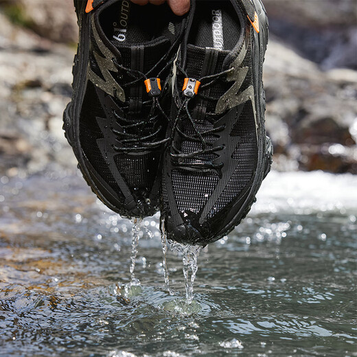 361 Grad Stream Tracing Schuhe Herren 2.0 Sandalen Herrenschuhe für sommerliche atmungsaktive Outdoor-Packungen ohne Schlupfwandercamping und watierende Sportschuhe Obsidian Schwarz/Rauch 42