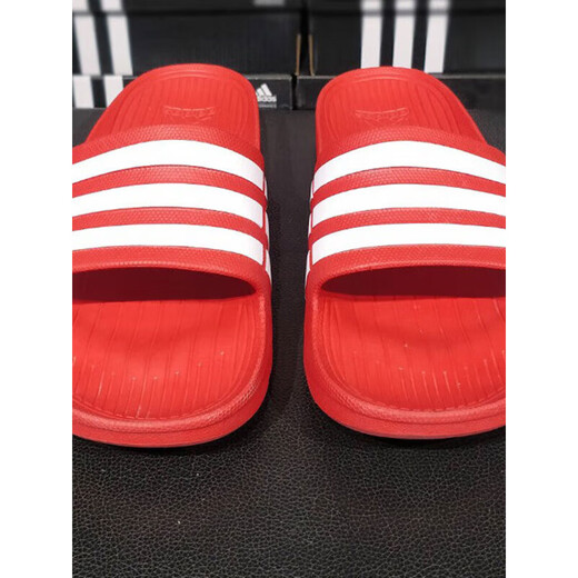 
Adidas sports slippers for women in summer anti-slip wear-resistant sandals lightweight casual beach shoes for women G15886 genuine counter products for one or ten compensation 39