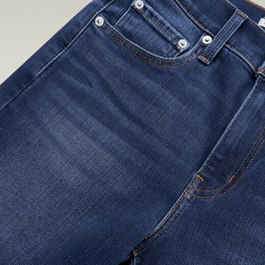 Levi's Levi's Warm Fleece Series Women's 724 High Waist Slim American Retro Commuter Jean bleu foncé bleu foncé 27 (28)