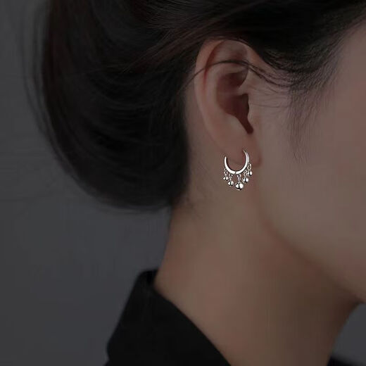 KZD999 sterling silver pure silver earrings for women, niche ear rings, temperament, anti-allergic, light luxury pure silver earrings, earrings, same style, 4.58g (sterling silver pair), same style