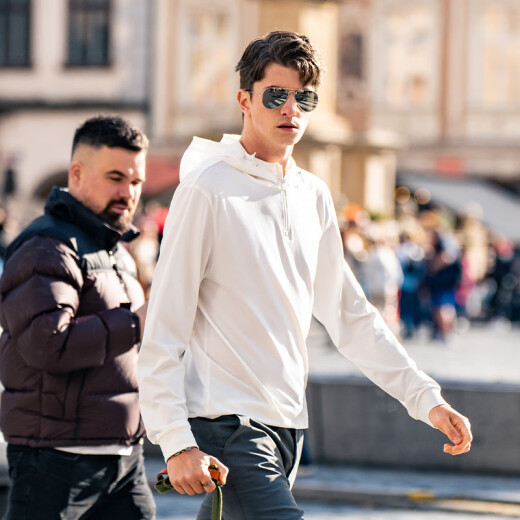 Mr. Bu Bu hooded outdoor sunscreen long-sleeved T-shirt for men's summer zippered placket solid color breathable top GT15283 Haoyuebai M (170)