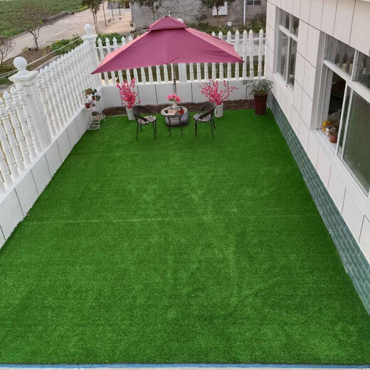 Simulated lawn engineering fence green fake turf carpet floor mat roof balcony courtyard sunshade sun protection aerial photography 1 cm light green sparse engineering adhesive type (thin type) 2 meters wide and 5 meters long