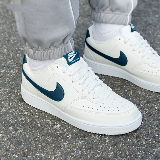 Nike (Nike) Chaussures masculines Autumn New Sports Chaussures Court Court sans glissement, chaussures basses à bas prix Fashion Casual Shoes HQ4867-101 / 41