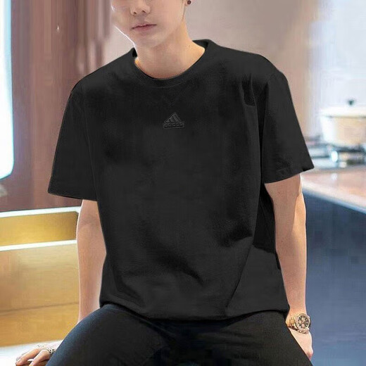 Adidas Camiseta de manga corta para hombre 2025 Ropa deportiva de verano Ropa casual holgada, cómoda y transpirable Top informal con cuello redondo IR5266 Negro S Recomendado 120-135 Jin Jin equivale a 0,5 kg