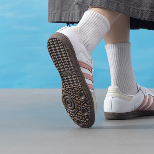 阿迪达斯（adidas）板鞋女鞋2025夏季新款学生复古运动鞋低帮轻便休闲鞋德训鞋 JI2677白/奇迹紫粉 samba 37 (230mm)