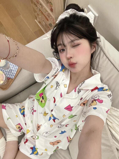 
Tan Beiman Crayon Shin-shirt Japanese three-piece set Crayon Shin-shirt women's summer thin short-sleeved trousers cute card KK-14140 [short-sleeved] three-piece set M-code [recommended 80-100Jin [Jin equals 0.5 kg]]