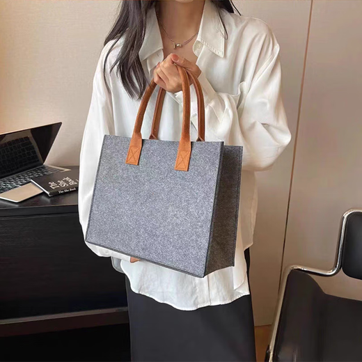 Yu Dingfu large-capacity portable shoulder bag women's felt bag open tote versatile shopping bag class commuter bag gray medium size 40cm*30cm*15cm