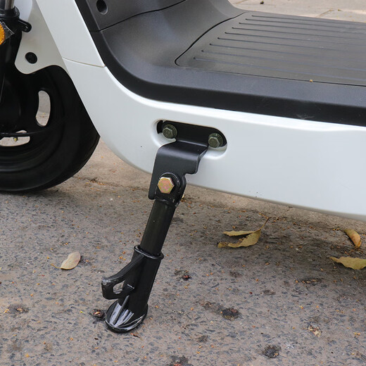 Maverick G100 Elektrofahrzeug G0 Rückspiegelseite Stütze vordere Pedalfußpolster -Lagerbox Instrument Baby Stuhl Modifikation Zubehör. Der Vordersitz und der Rücksitz sind bündig mit Kumamoto -Modell