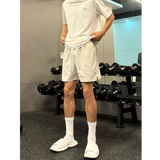 Kerimkoro sexual tension wear light gray shorts summer men's American fitness sports quick-drying pants running casual four-quarter pants black XL