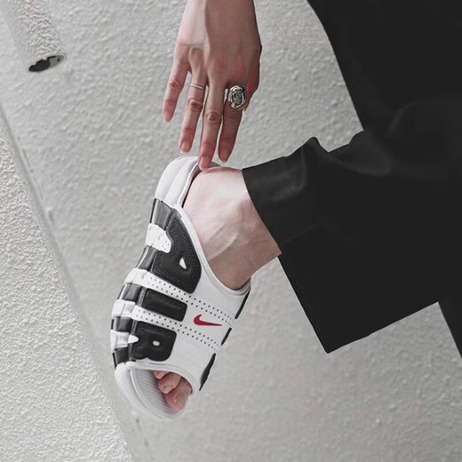 耐克（NIKE）Air More Uptempo Slide 大Air 运动拖鞋FJ0755-100 FD9885-100  36.5