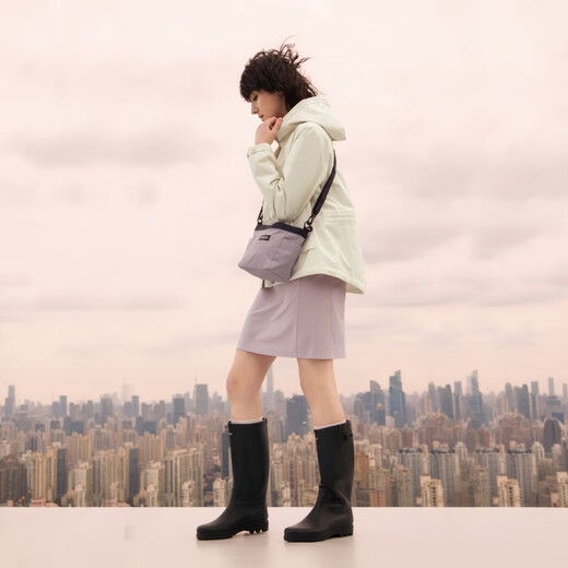 AIGLE【春夏新品】艾高夹克GORE-TEX防风防雨透汽鱼尾收腰女士 鸽子奶白 BI844 36 (160/84A)