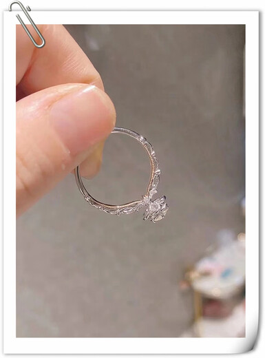 Qian Jun Ring Princess Castle Fireworks Diamond Ring Female Couple 18K Gold Personalized Request for Marriage Valentine's Day Size 8 Recommended Finger Circumference 47-48mm