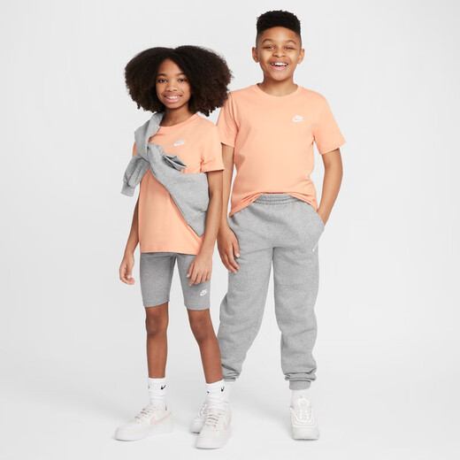 Nike (Nike) Offizielle Jungen und Mädchen große Kinder-T-Shirts für den Herbst Pure Cotton Casual Classic Stickerei Strickte Baumwolle FZ5177 844 Aprikosenmehl 155 l