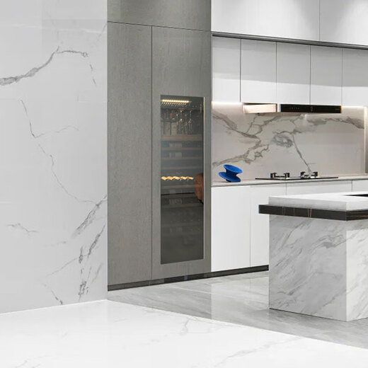 DBERLAN Embraco variable frequency air-cooled embedded red wine cabinet constant temperature wine cabinet cigar cabinet tea beverage cabinet can be externally hung on the kitchen cabinet door panel for seamless installation at home. Frequency conversion can be externally hung door + bumper door wine cabinet ice bar combination 230 bottles