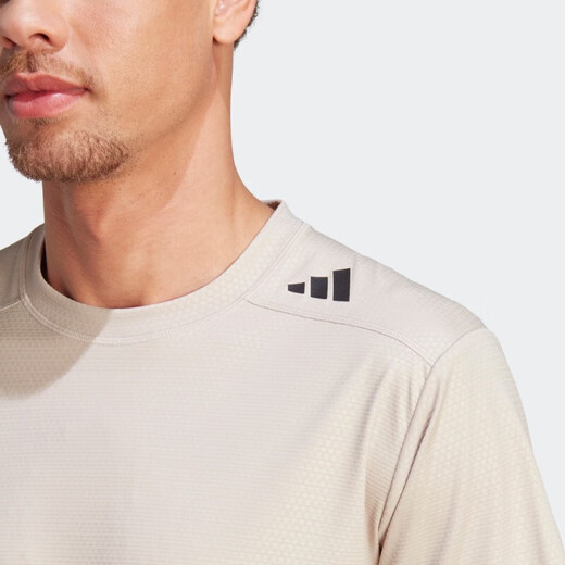 阿迪达斯 （adidas）舒适运动健身上衣圆领短袖T恤男装夏季 黑色IL1381 S