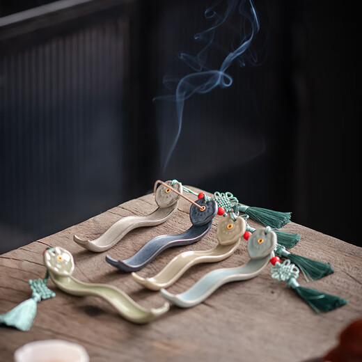 Shangfu creative incense stick small Ruyi incense holder ceramic incense burner ornaments agarwood stove indoor home tea room aromatherapy DYB Ruyi incense stick - dark blue No Specifications