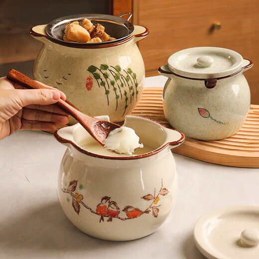 Japanese lard jar ceramic high temperature resistant oil spicy chili jar household kitchen salt jar seasoning jar medium-sized fish oil jar 1Jin Jin equals 0.5kg packed - with filter 650ml