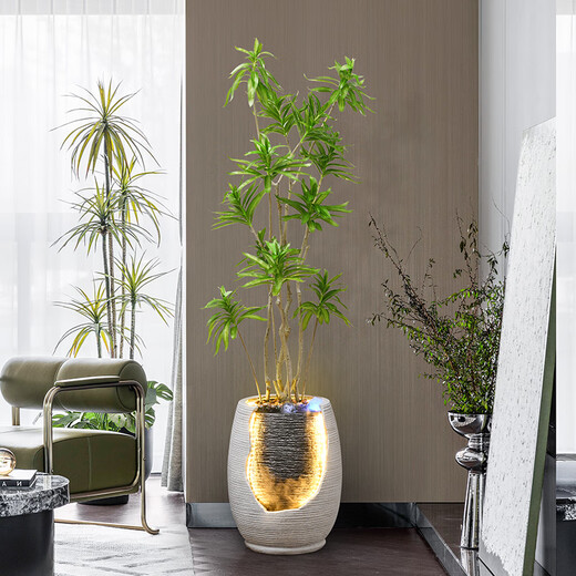 Modernes Wohnzimmer fließendes Wasser und Vermögen Ornamente Bürobrunnen Dekorationen TV
