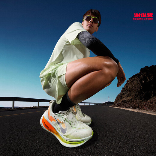 Nike à séchage rapide de Nike Shorts de course à séchage