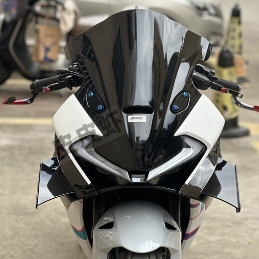 Подходит для CHUNFENG 675SR Зеркальной крышки зеркала с задней видом. Концепция концепции и реставрации. Версия конкурентоспособного бонусного алюминиевого сплава материал, крышка винта ожоги Blue 4 M625