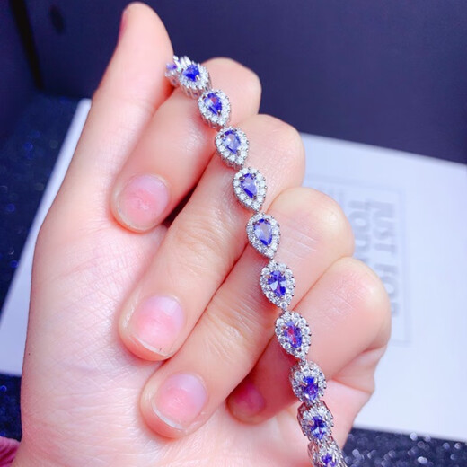 Fei Jixiang's new tanzanite bracelet, full pure body, colorful and flashing main stone, 3*5mm, 925 silver, finely inlaid