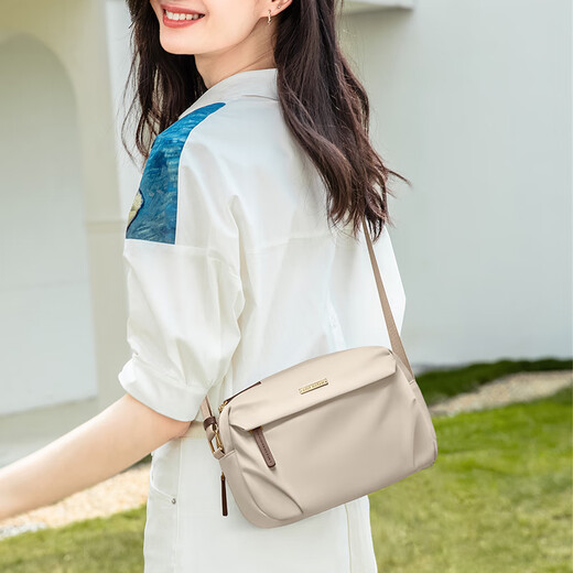 Golf (GOLF) Crossbody Bag Women's Lightweight Shoulder Bag Fashion Bag Women's Bag Water-Repellent Canvas Mobile Phone Bag Valentine's Day Gift