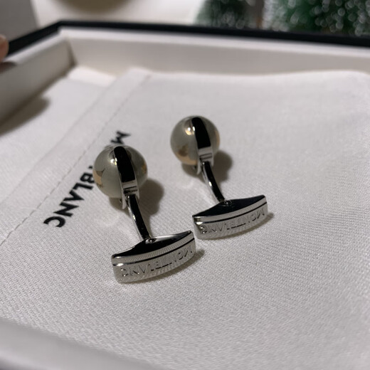 万宝龙（MONTBLANC）现货地球仪可转动男士商务法式衬衣袖扣 地球可转动袖扣