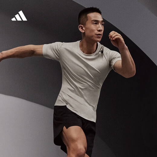 阿迪达斯 （adidas）舒适运动健身上衣圆领短袖T恤男装夏季 黑色IL1381 S