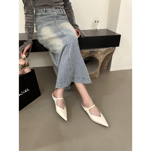 S.Sofea French Baotou Point Sandals Chaussures pour femmes 2025 Spring and Summer Temperament Single Shoes 010-9904 Black 35