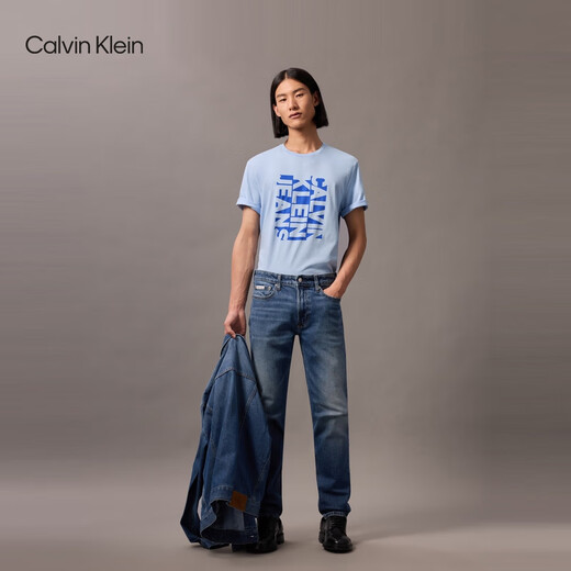Calvin Kleinjeans 25 printemps et été Nouveau homme de loisirs pour hommes de loisirs CK Imprimé en coton pur t-shirt à manches courtes à manches courtes 4RB832G